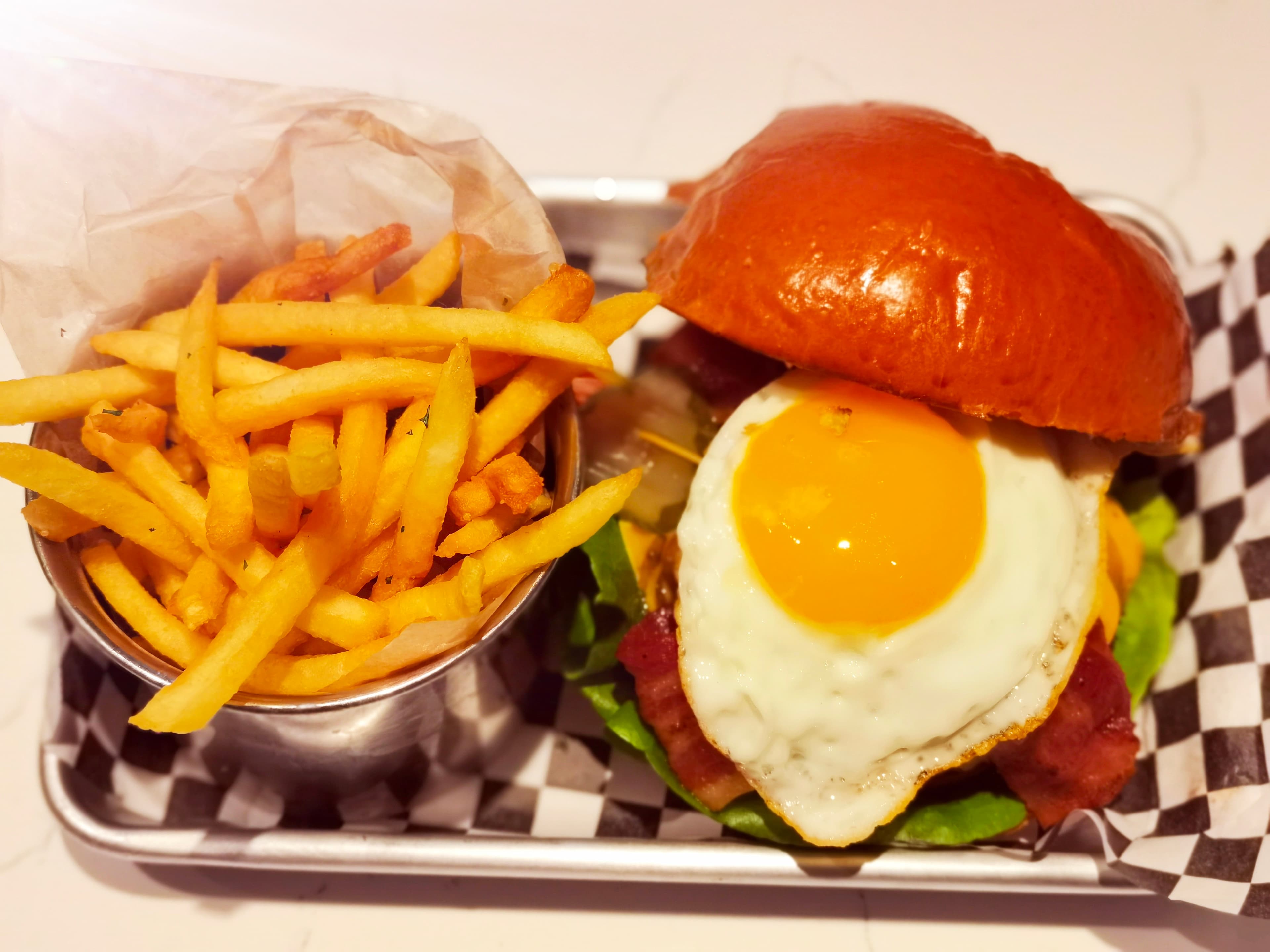 Axiom Burger